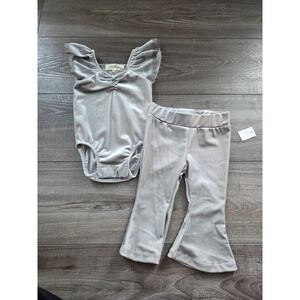 Jessica simpson baby girl outfit 3-6 mos